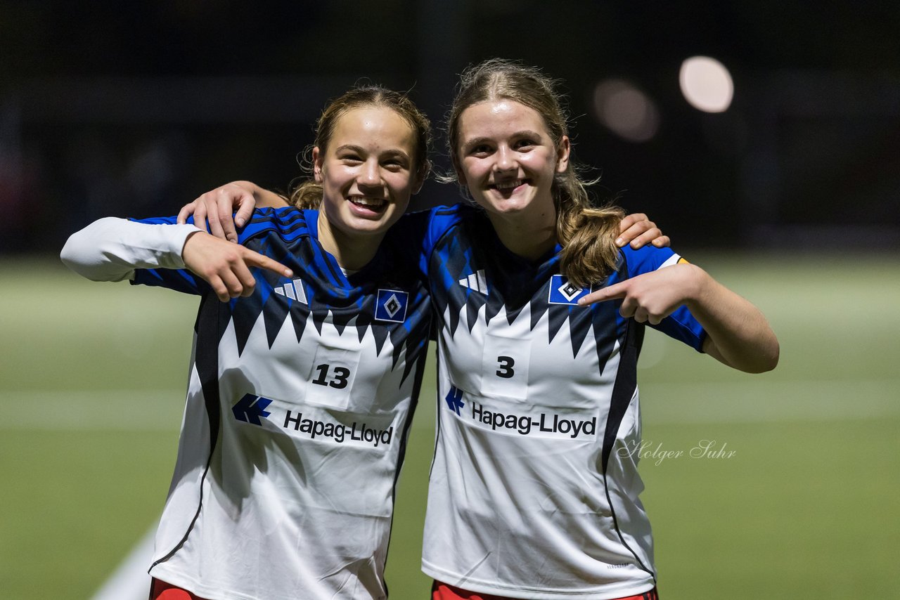 Bild 462 - wBJ Eimsbuettler TV - Hamburger SV : Ergebnis: 1:2